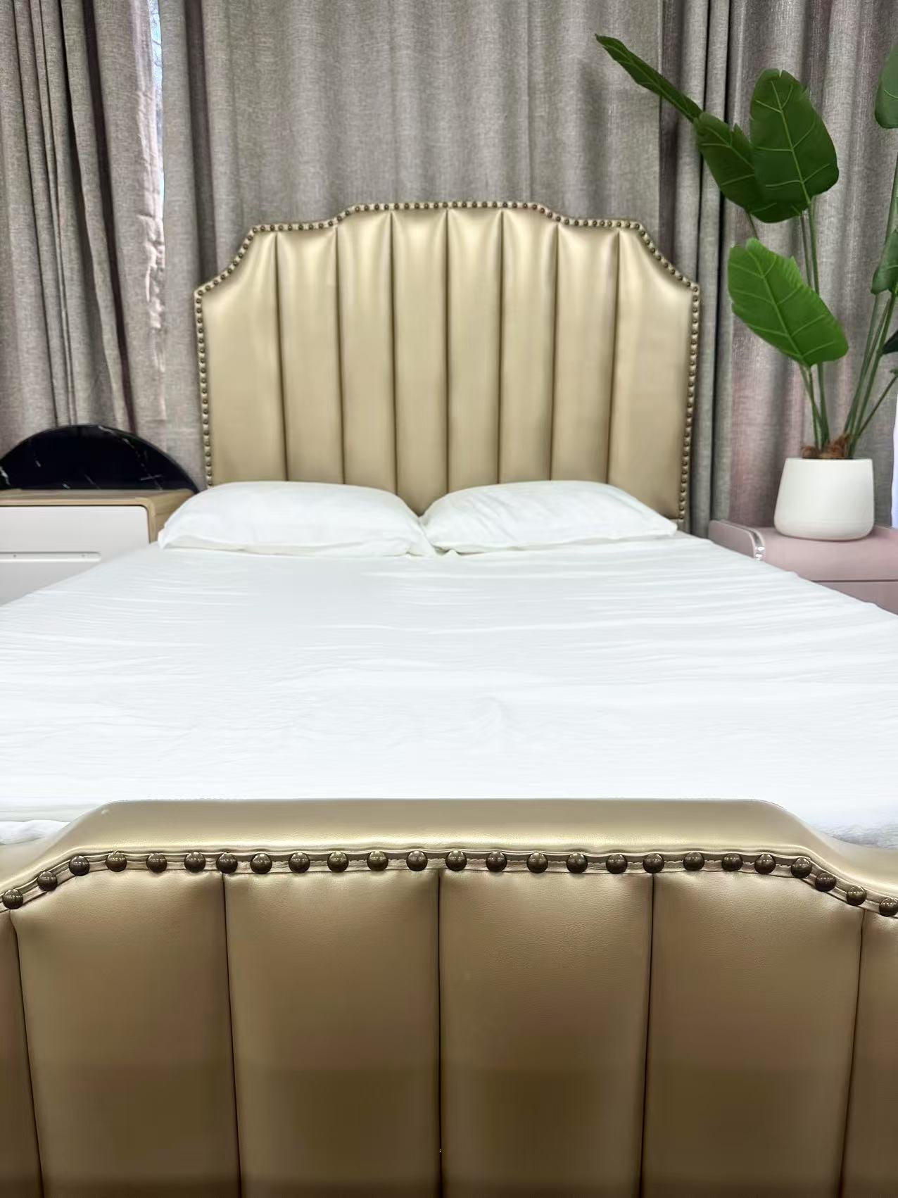 Leather bed set -Bed Frame & Mattresss Floor stock sale