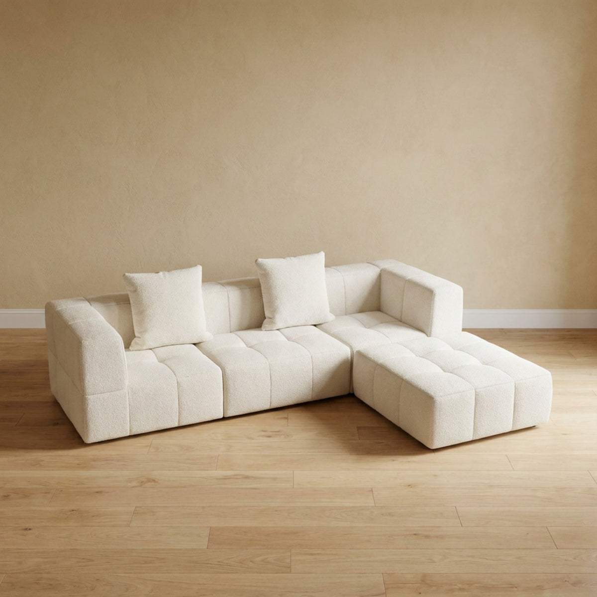 Plush Comfort Meets Modern Versatility 2.7m